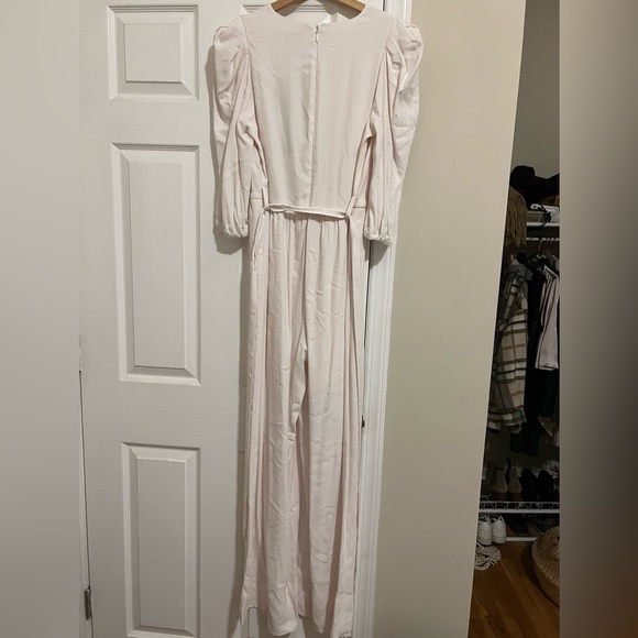 NWT BCBG White wide leg jumpsuit perfect for spring/fall/winter bridal shower - Picture 2 of 4